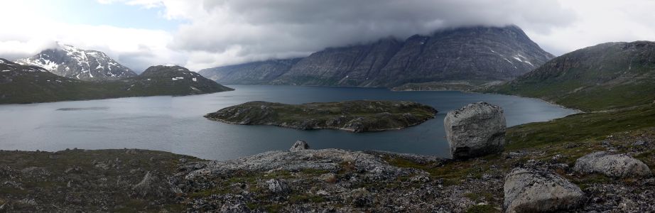 Došel jsem až za ostrov ve fjordu.